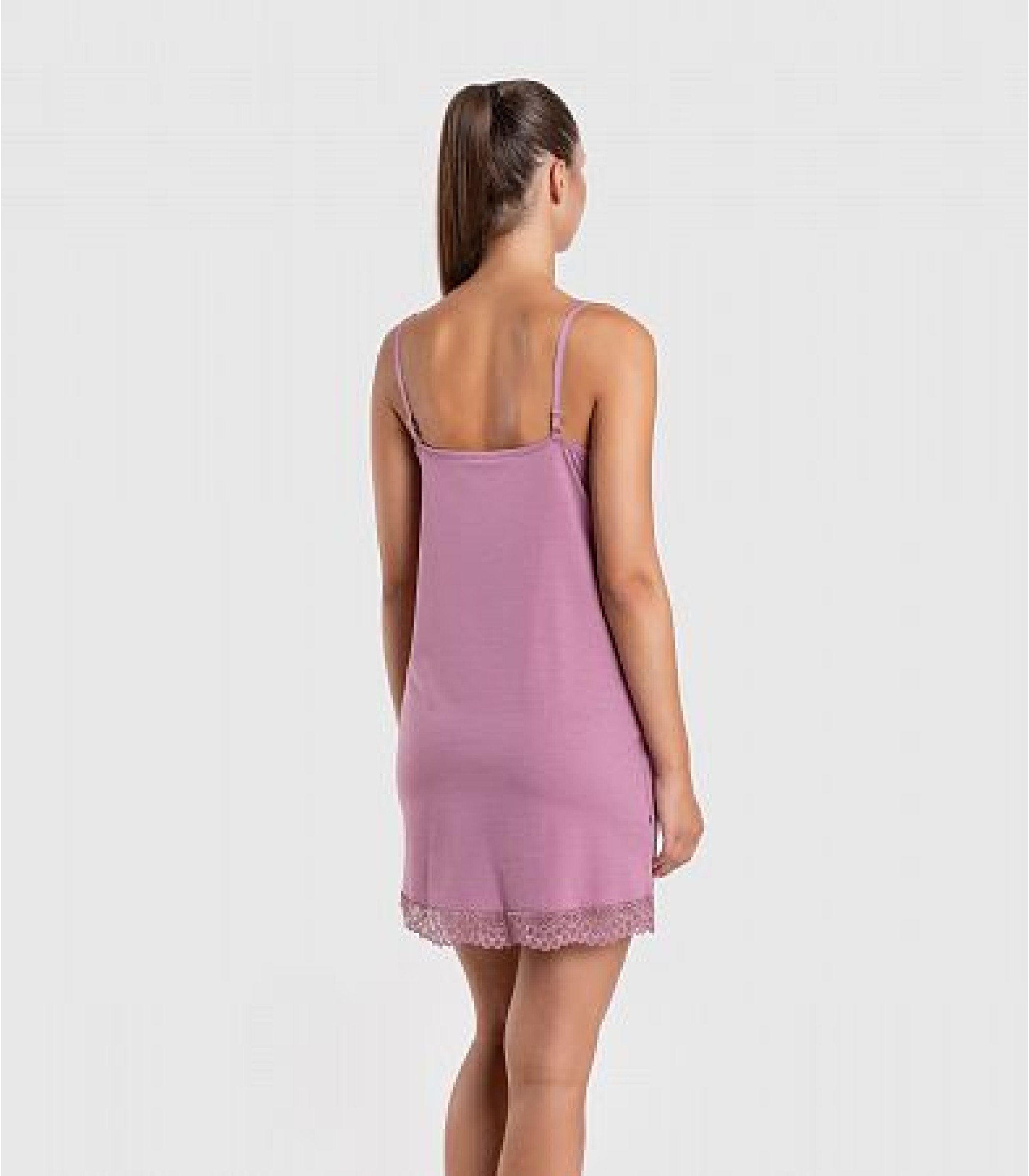 Serge Сорочка ночная женская 8174/15, Цвет - Сирень Serge Сорочка ночная женская 8174/15, Цвет - Сирень