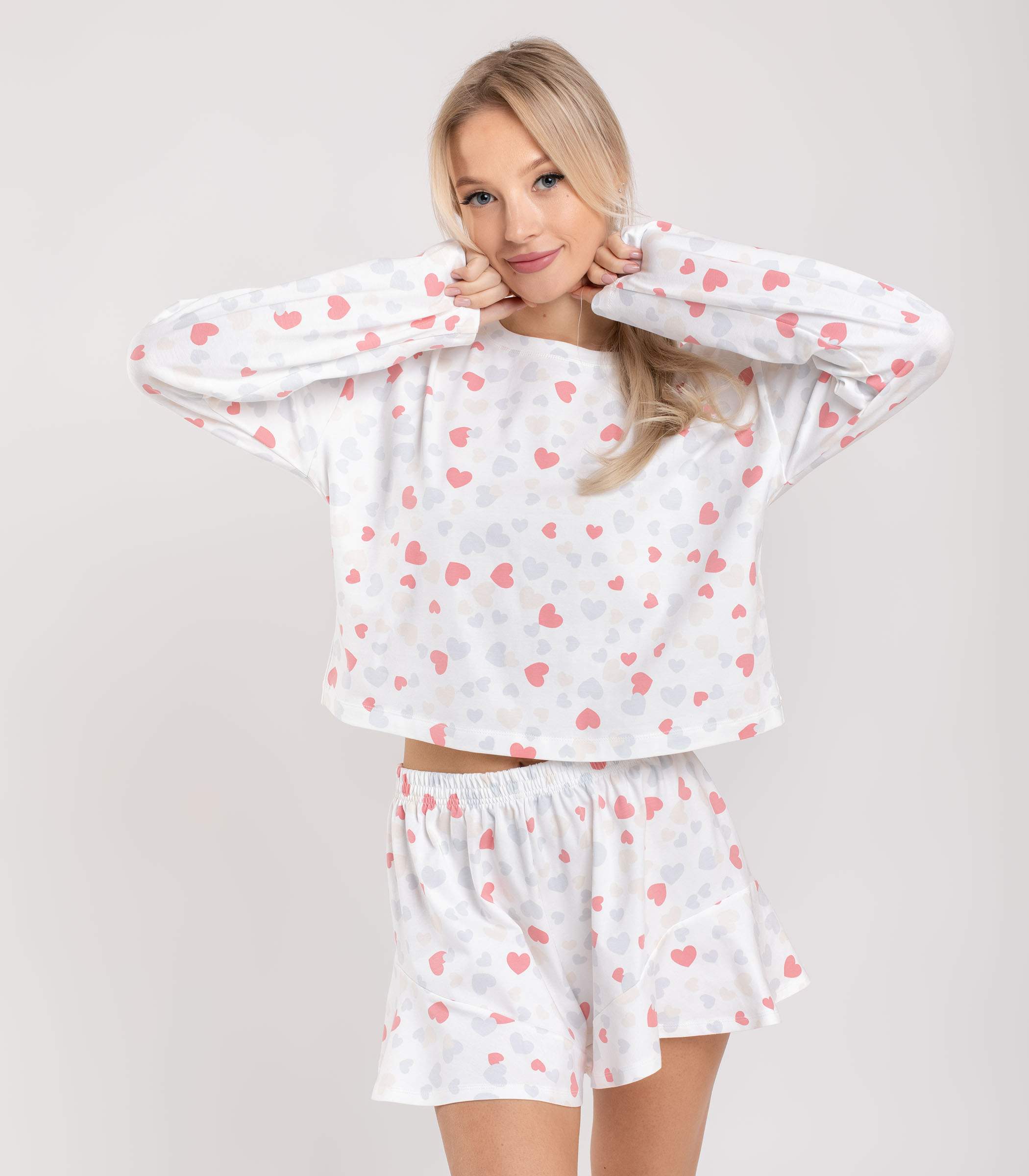 Serge Пижама женская (Футболка, шорты) 5096/19, Цвет - Белый Serge Пижама женская (Футболка, шорты) 5096/19, Цвет - Белый